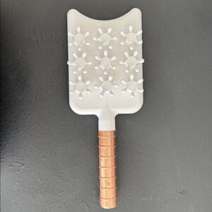 Ashley Black PaddleBlaster Fascia Cellulite Tool White/Gold